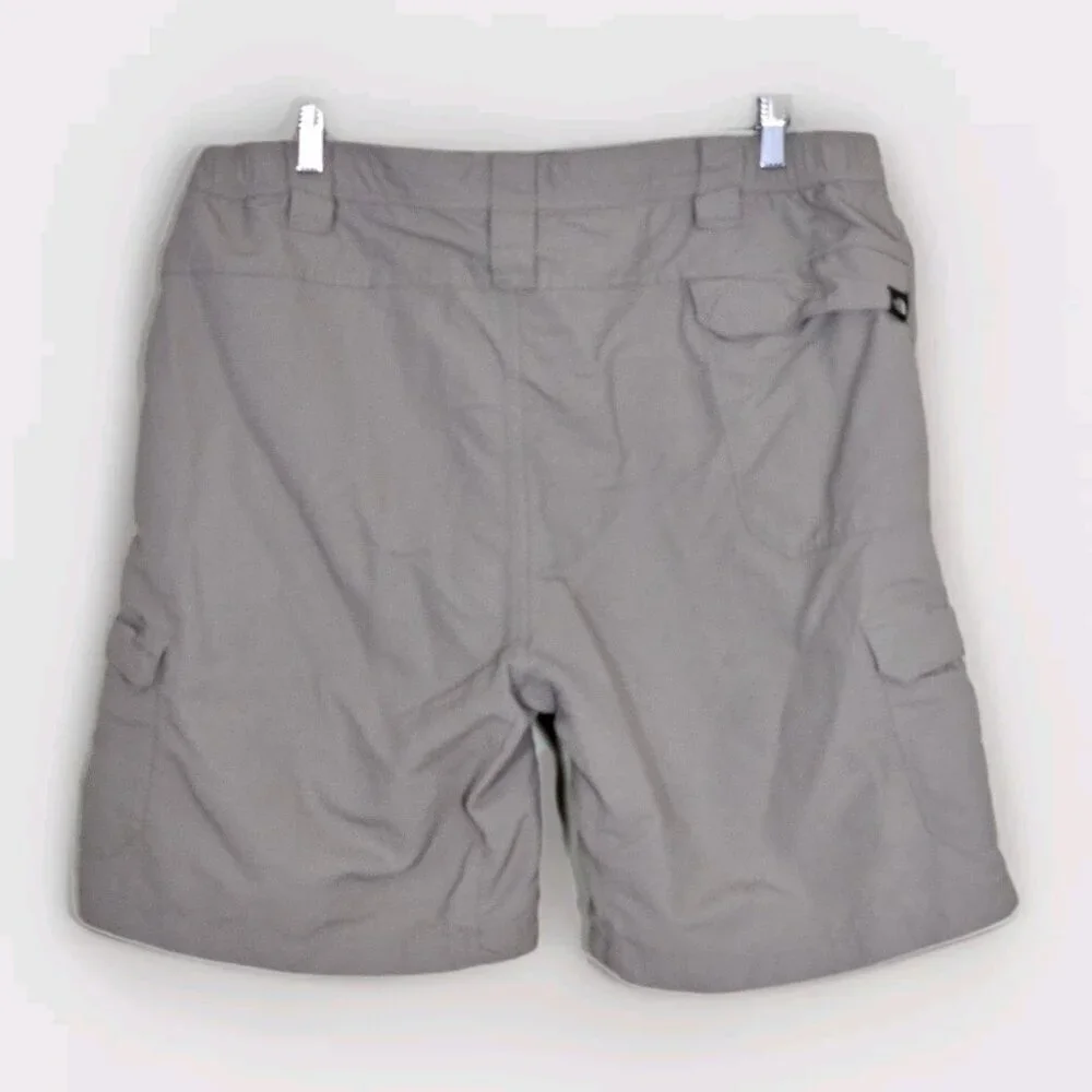 The North Face Shorts Mens XL Beige Cargo Utility Nylon Pockets Outdoor Gorpcore